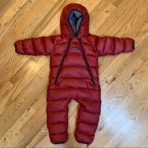 Patagonia infant hi-loft down sweater bunting